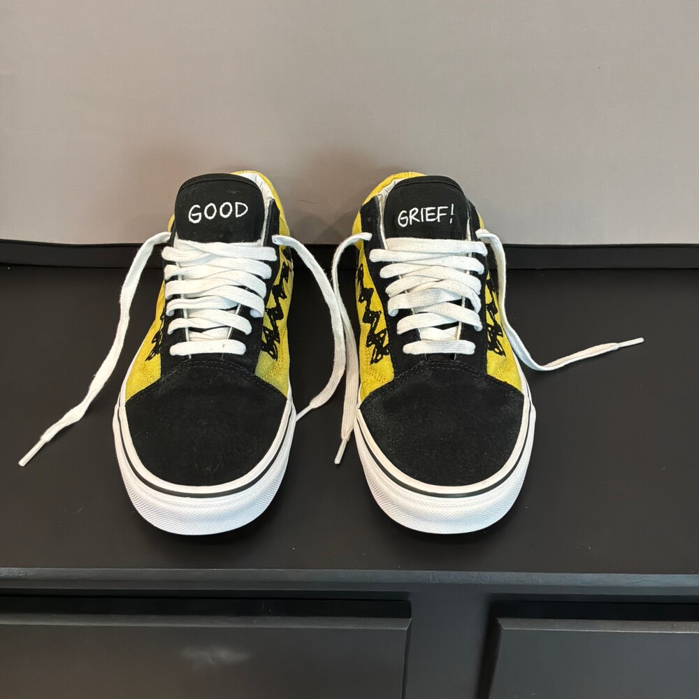 Peanuts Vans Men's Size 9 Yellow Black Charlie Brown Sneakers Good Grief
